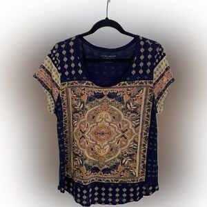 Lucky Brand Women's Navy and Beige Patterned Tee